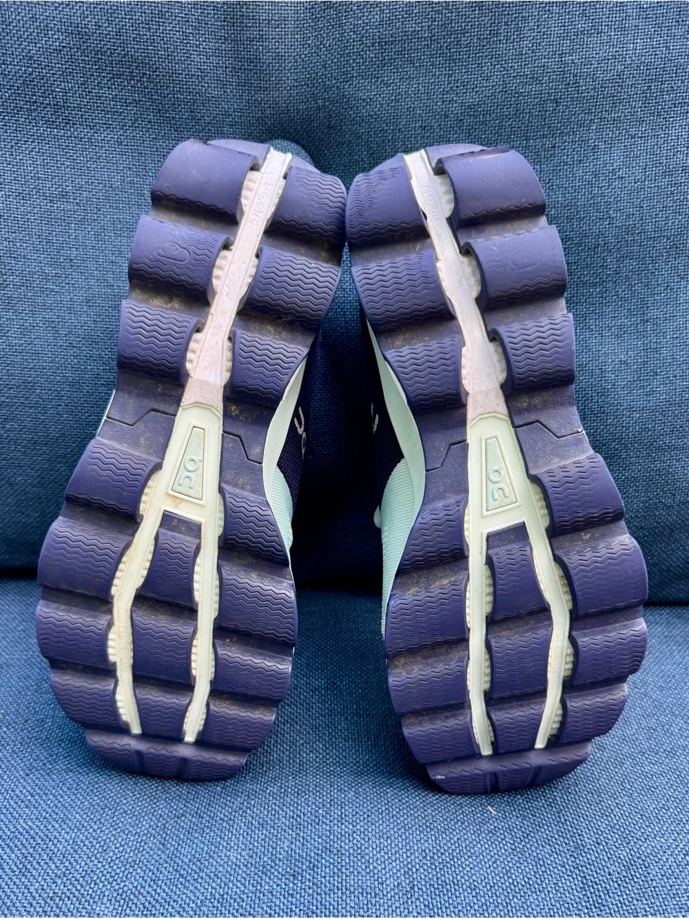 On Running Cloudsurfer Women’s Size 10 — Glacier/Indigo - Picture 7 of 10
